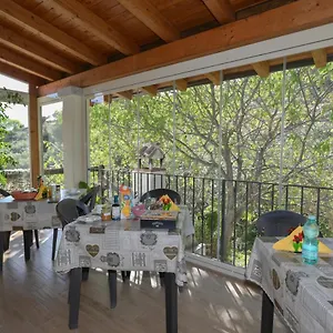 Su Neulagi Bed and breakfast